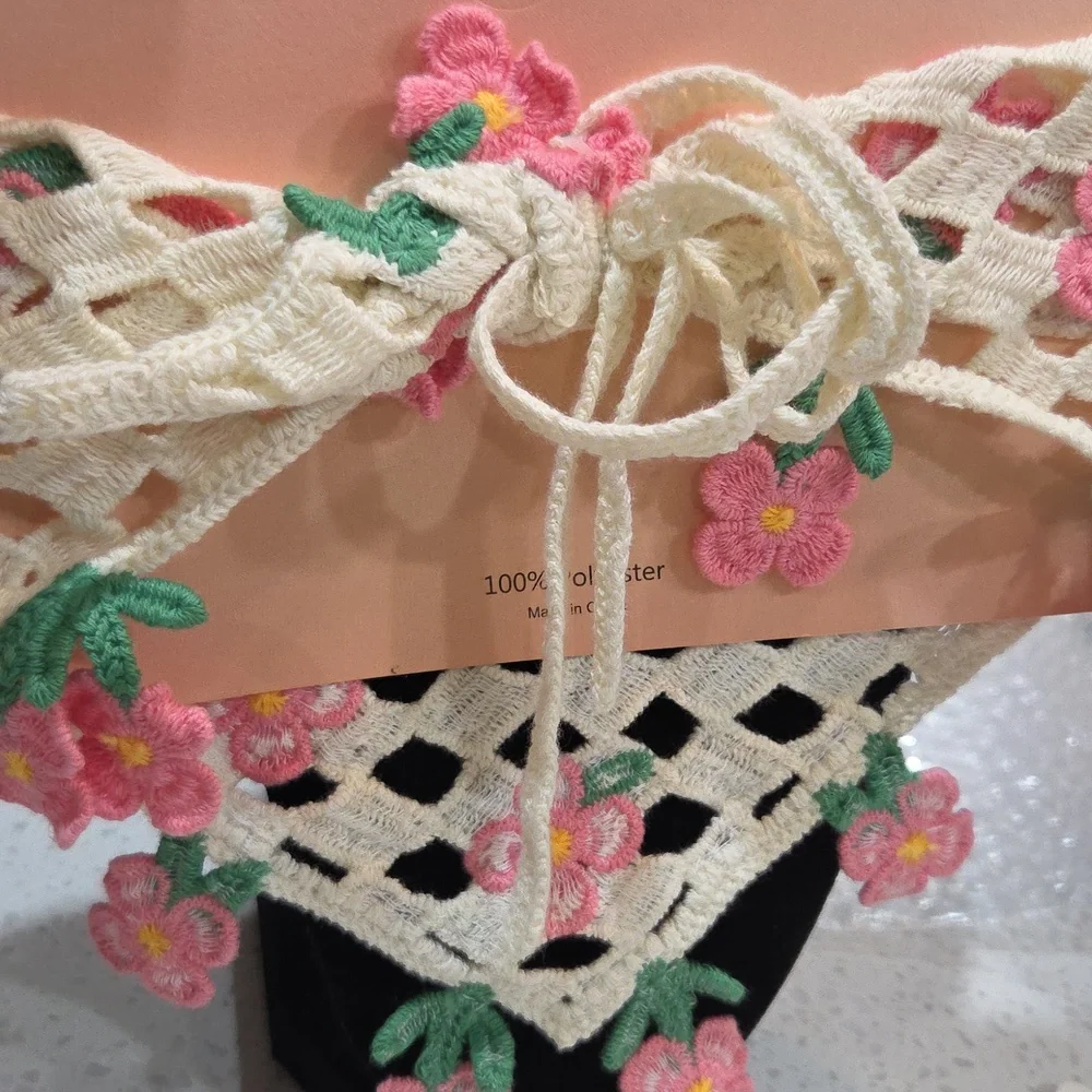 🌸▪️Piper K▪️ Cream Crochet Hair Scarf with Pink Floral Accents